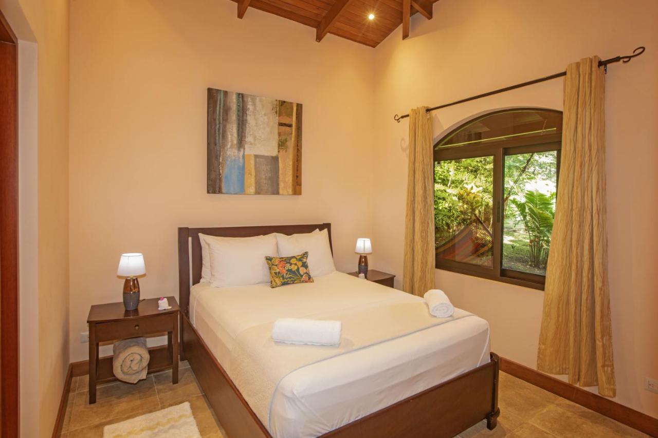 "Hana'S Celeste Retreat" Large Modern Villa Sleeps 6 On 20 Acres Of Nature! 비자구아 외부 사진
